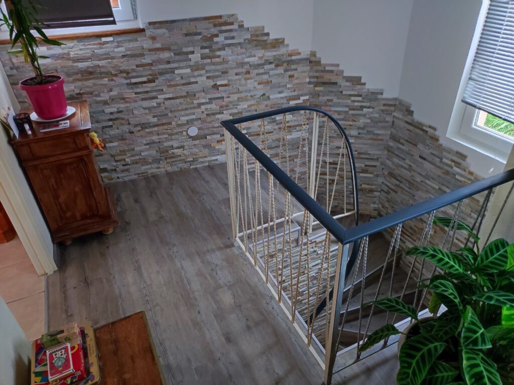 305043483_572505521170112_2122200409614640277_n